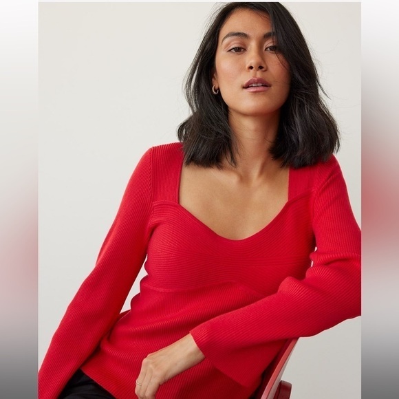 Bustier Effect Bodycon Sweater with Long Pagoda Sleeves NWT - Picture 3 of 9